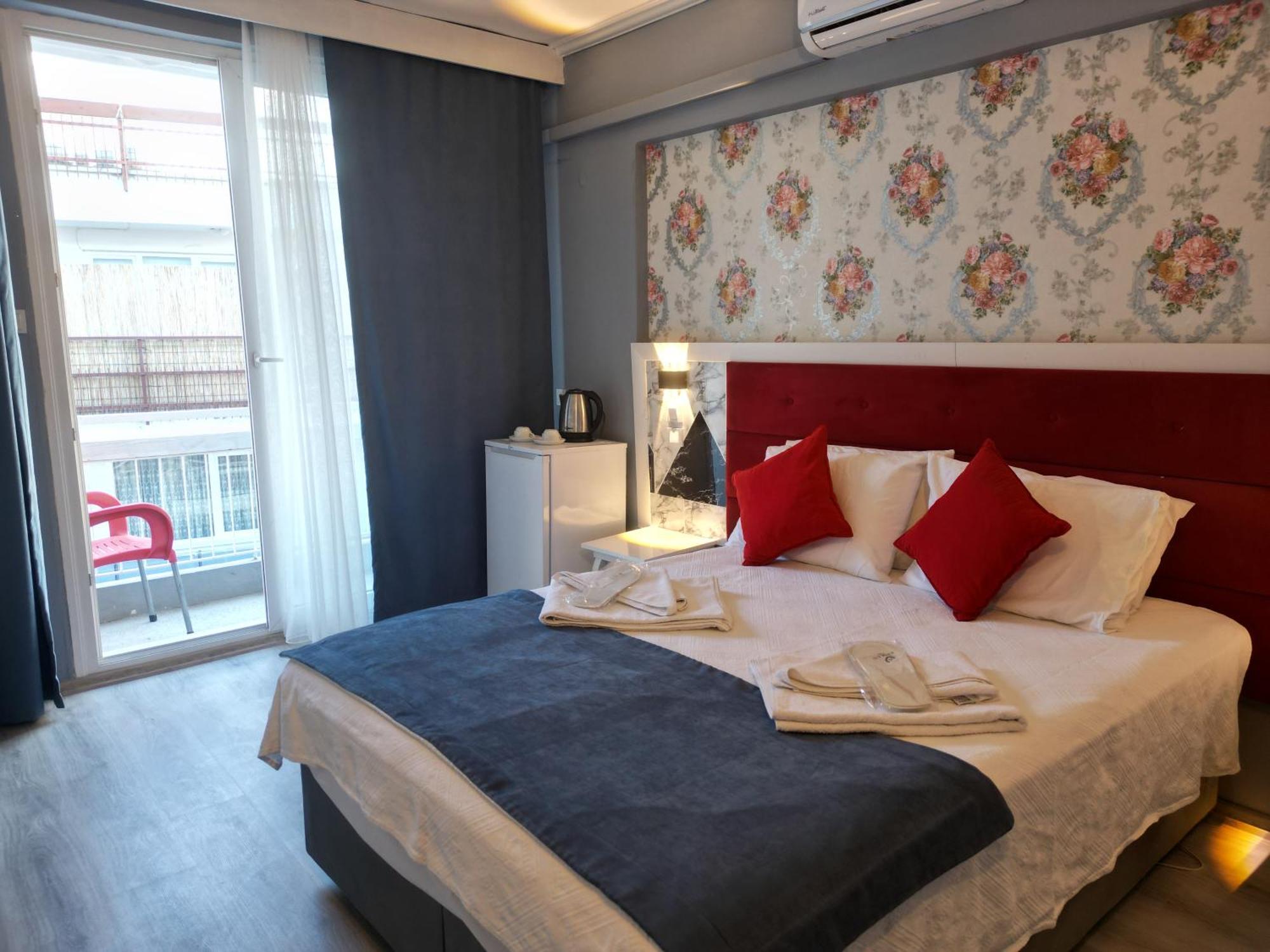Akman City Hotel Kusadası Eksteriør bilde