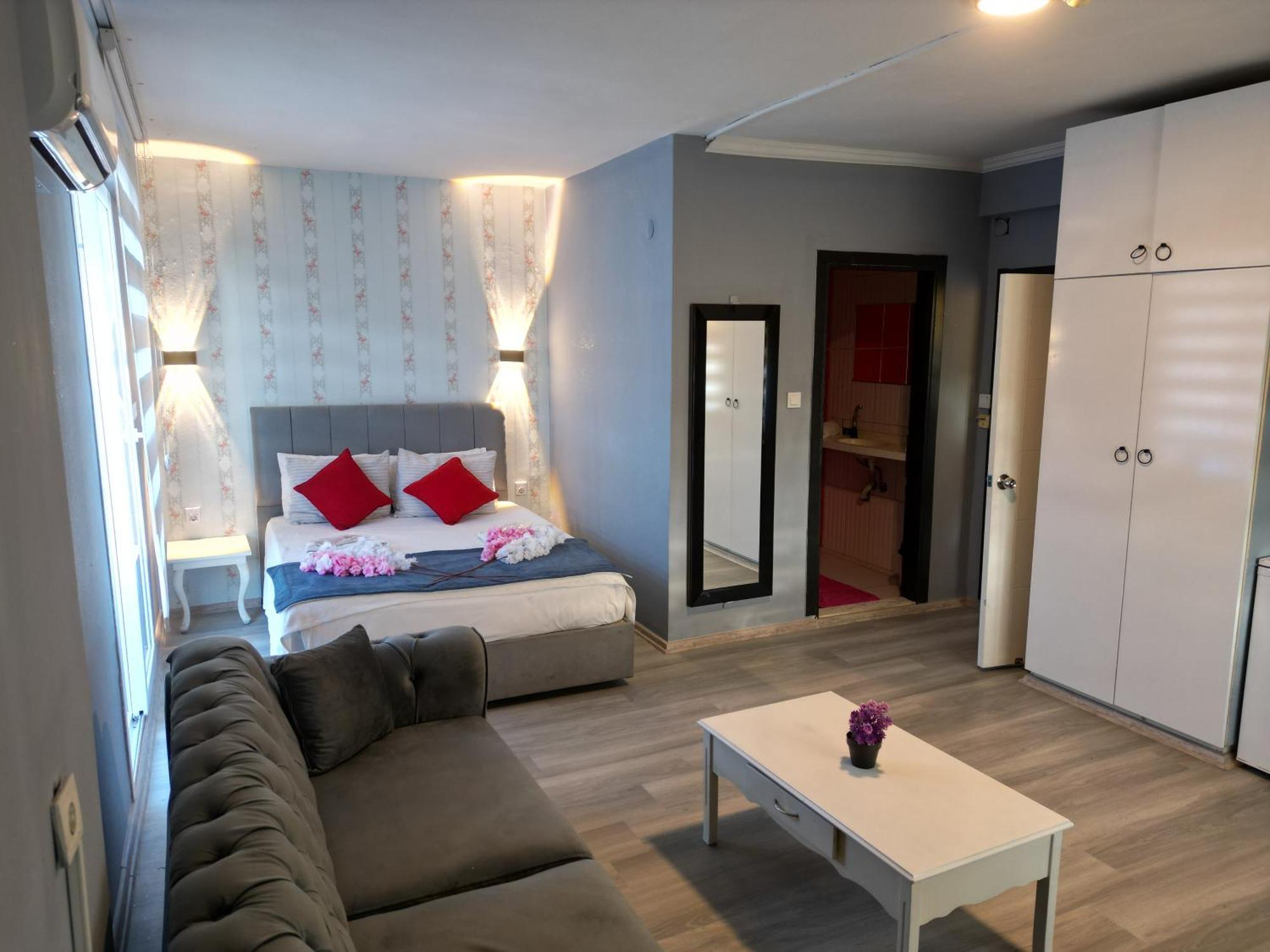 Akman City Hotel Kusadası Eksteriør bilde
