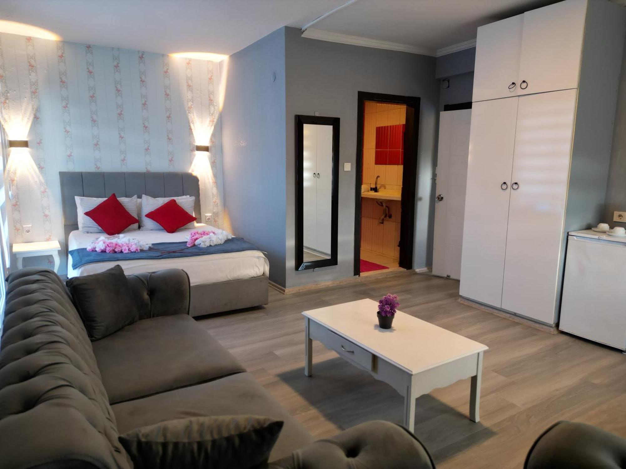 Akman City Hotel Kusadası Eksteriør bilde